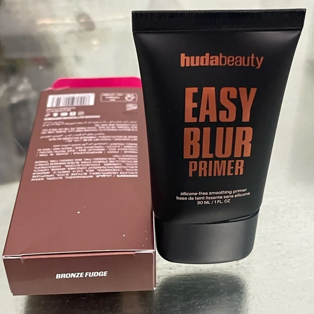 New Easy Blur Silicone-Free Smoothing Primer Bronze Fudge